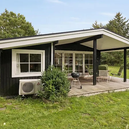 Brynja - 2-5km From The Sea By Interhome Hébergement de vacances